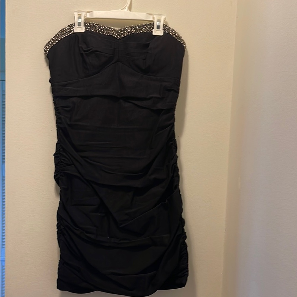 Elegant Black Strapless Dress